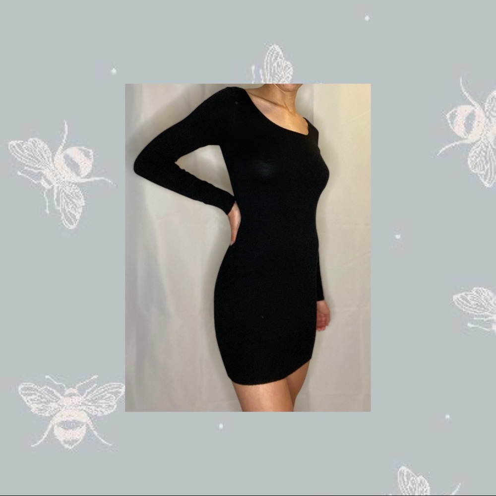 Black long sleeve dress